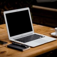 Barebone-Systeme: Die Essenz technischer Effizienz
